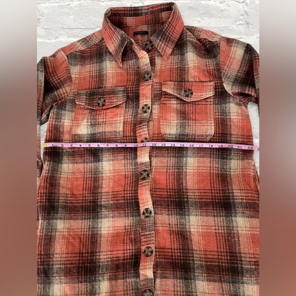 Oversized Long Fit Plaid Shacket - Picture 3 of 4